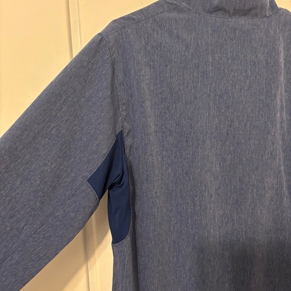 Men's Old Navy Active Jacket in Excellent condition Size Medium Blue - Picture 6 of 8